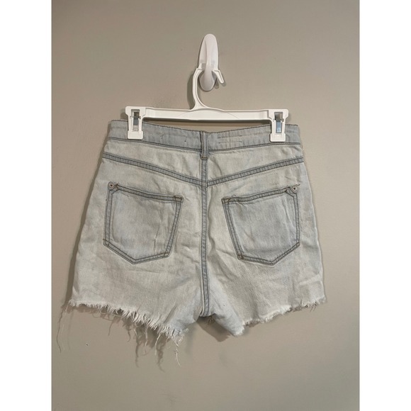 Anthropologie Pilcro High-Rise Frayed Denim Shorts Light Wash Size 27 - Picture 5 of 9